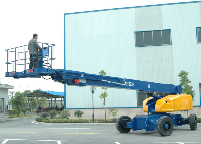 Diesel 36M Telescopic Hydraulic Boom Lift for Self Propelled Aerial