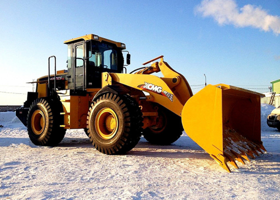 China Large Digging Force Compact Front End Loader LW500FN With Shanghai Diesel Engine supplier