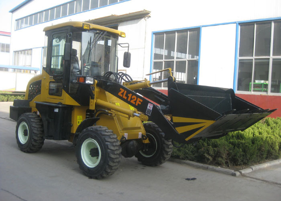 China 0.6 CBM Rated Bucket Front End Wheel Loader , 37KW Rated Power Four Wheel Loader supplier