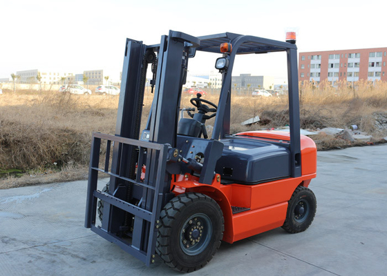 China 2 Ton Diesel Industrial Forklift Truck CPCD20 With 2170MM Turning Radius ISO / CE supplier