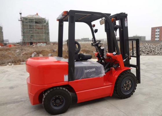 China Balance Weight Type Diesel Manual Forklift Truck With Triple Mast And Sideshift supplier