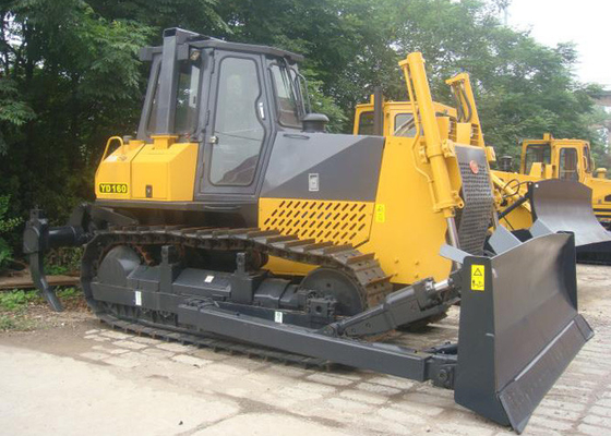 China Crawler Heavy Compact Bulldozer with Blade and Ripper Pilot Control Hydraulic Transmission supplier