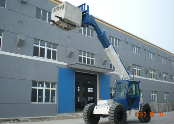 China 4 wheel Stering Diesel 5 Ton Telescopic Boom Forklift With 10M Max Lifting Height supplier
