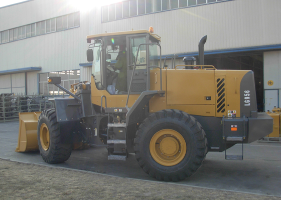 China Compact Front End Wheel Loader With Cat Technology Diesel Engine supplier