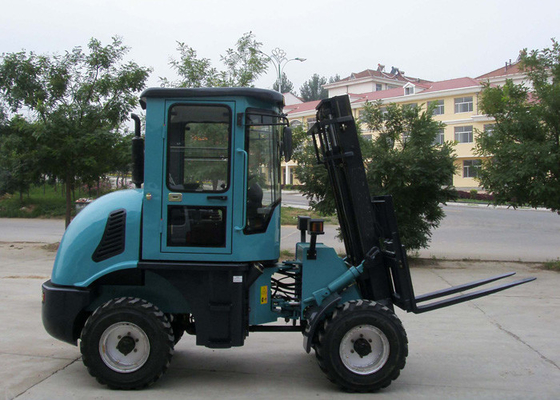 China 4WD CPCY30 Off Road Hydraulic Industrial Forklift Truck / All Terrain Forklift 3000KG CE supplier