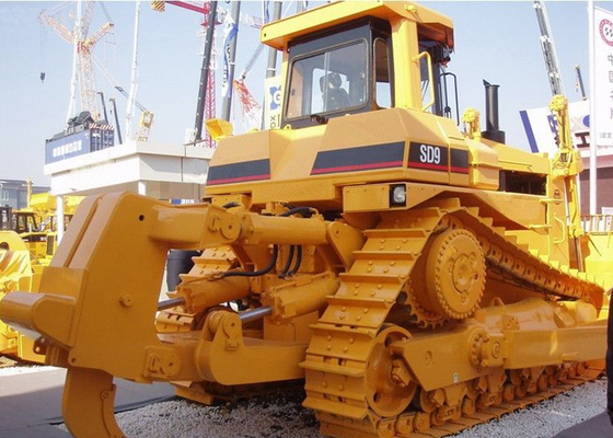 Soil Stone Construction Big Crawler Bulldozer with Pilot Hydraulic Controlling Blade Operation supplier