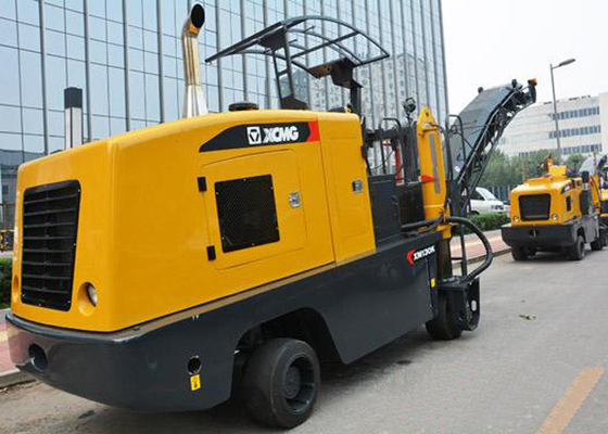 Multi Disc Brake Pavement Grinder Machine , Depth Control Asphalt Concrete Milling Equipment supplier